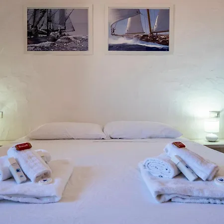 Punta Est - Trilo Tamerice Terrazza & Relax شقة